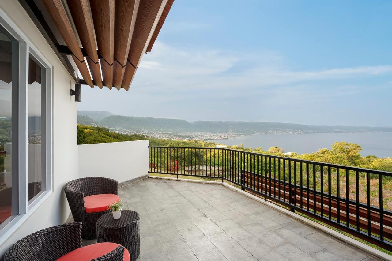 Swiss-Belinn Luwuk Dış mekan fotoğraf