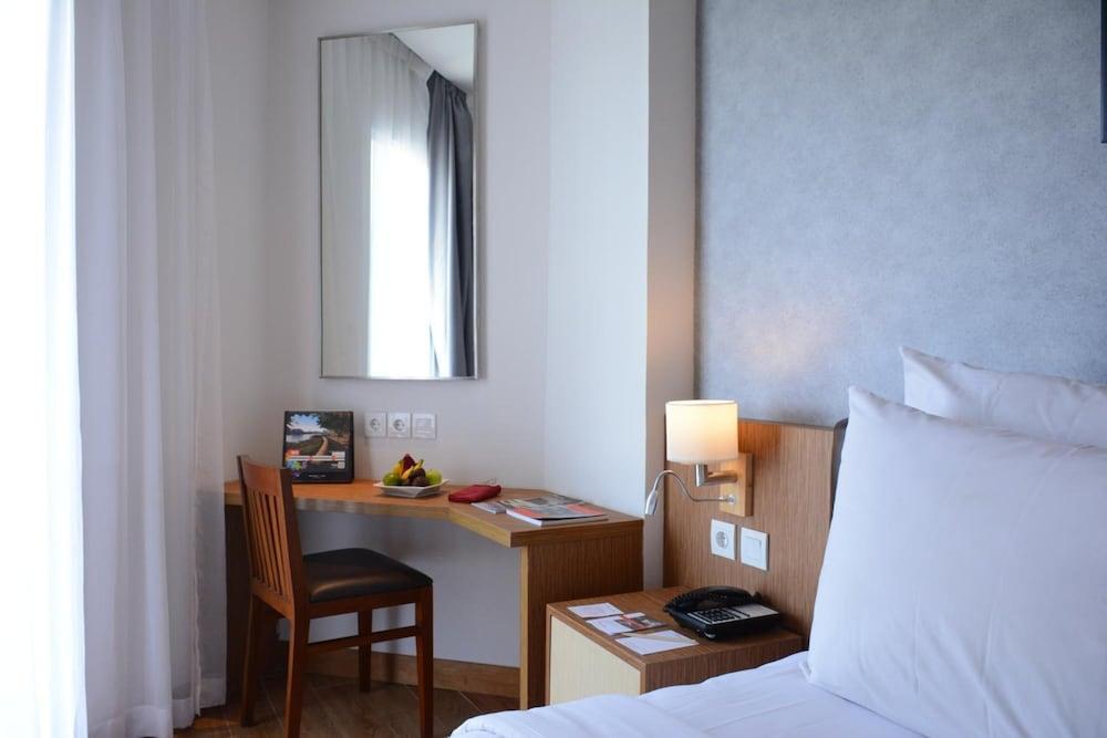 Swiss-Belinn Luwuk Dış mekan fotoğraf